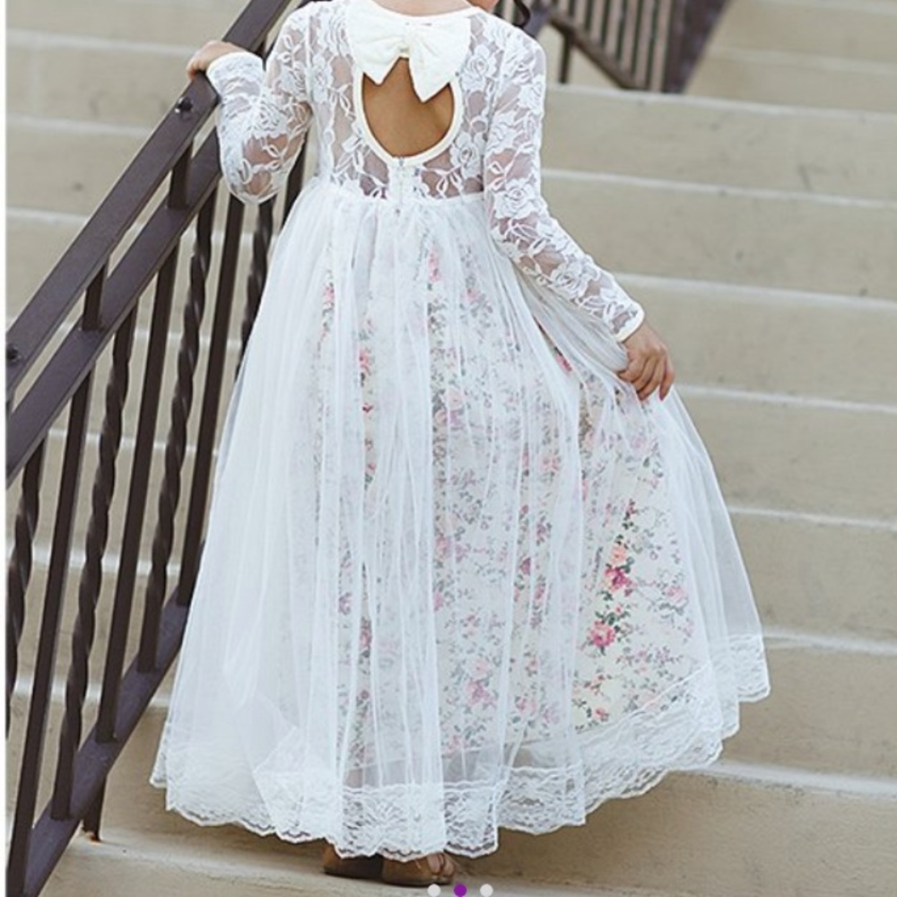Girls Floral and Lace Dress